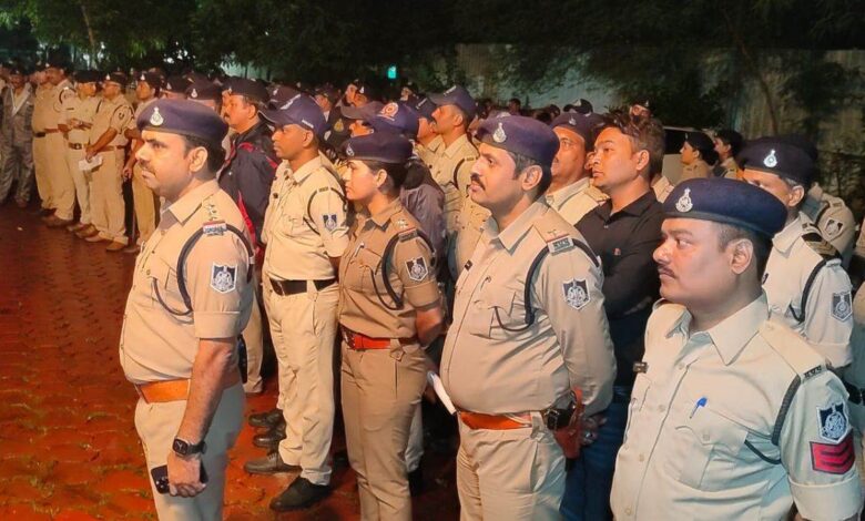 Indore News: इंदौर में नियम तोड़ने वाले पब और बार के अवैध निर्माण की जांच करेगी पुलिस