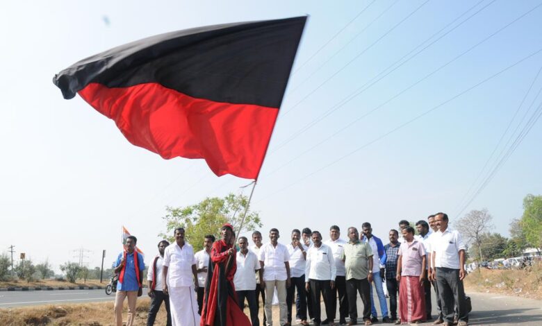 Lok Sabha polls | DMK fields 10 incumbents, 11 new faces for the 21 seats it is contesting in T.N.