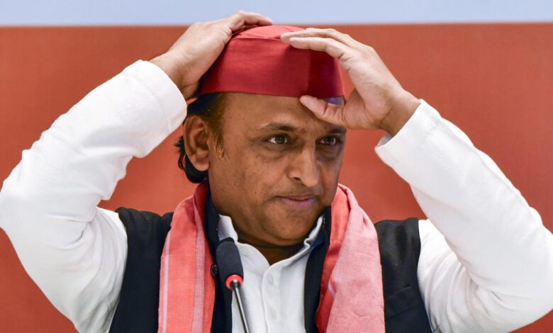 BJP’s slogans hint at intent to change Constitution, alleges Akhilesh Yadav 